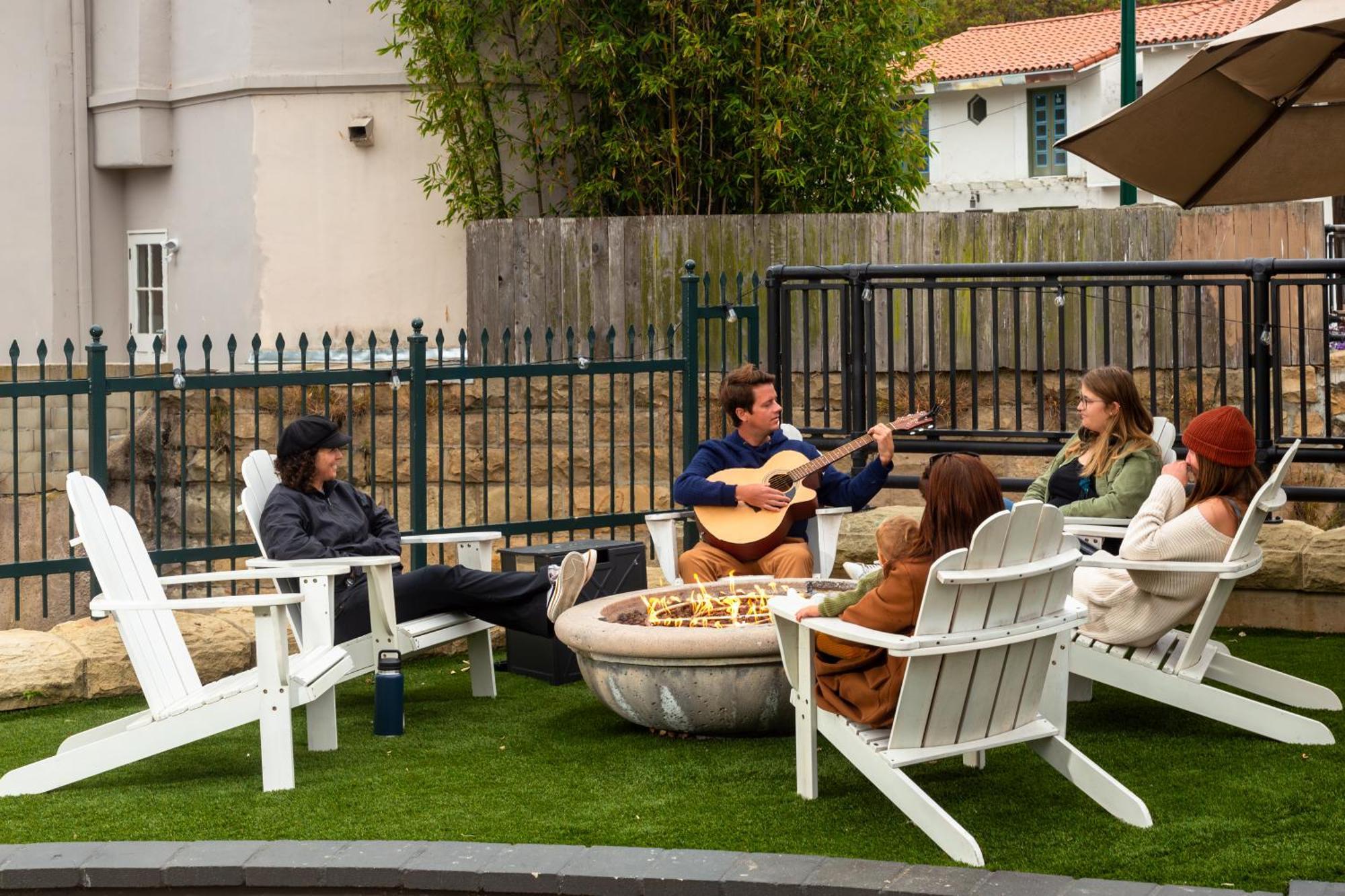 Ith Santa Barbara Beach Hostel 外观 照片